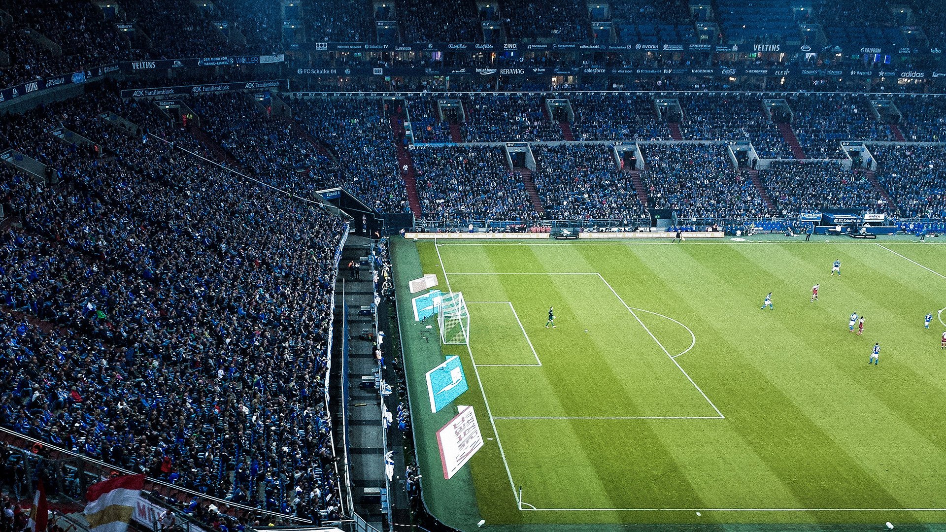 AC米兰攻防转换迅速打出精彩反击,ac米兰防守